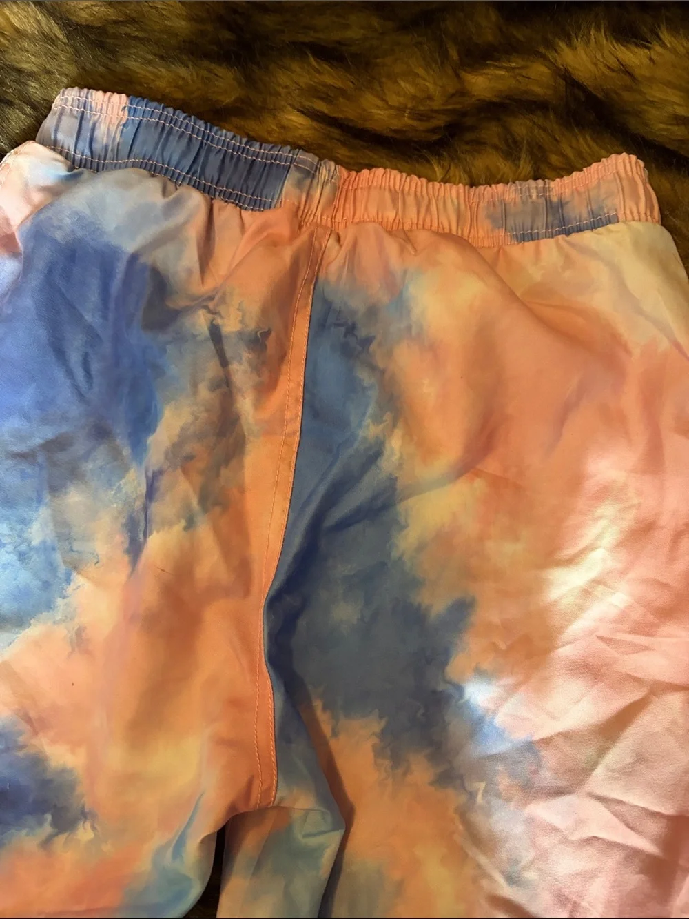 Chemistry Skeleton Surfer Tie-Dyed Men’s Mesh Lined Swim Trunks Size S